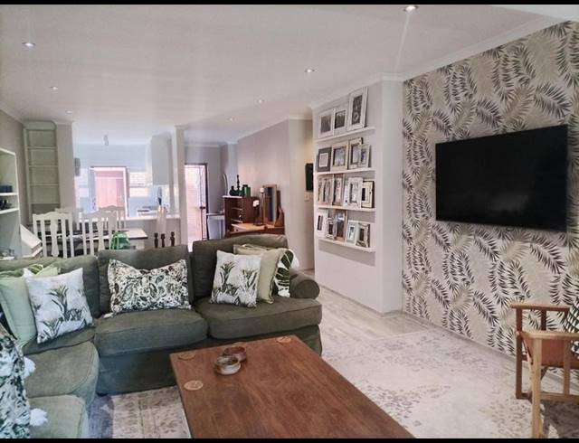 3 BEDROOM PROPERTY TO RENT IN TYGER VALLEY